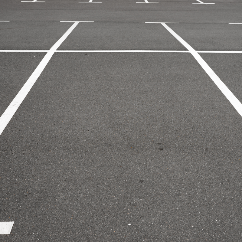 Industrie- und Hallenmarkierungen in Bamberg – professionelle Kennzeichnungen vom Fachbetrieb john.