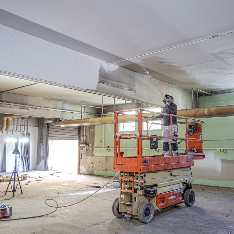 Industrie- und Hallenanstriche in Lichtenfels – robuste Beschichtungen für Gewerbe durch john.