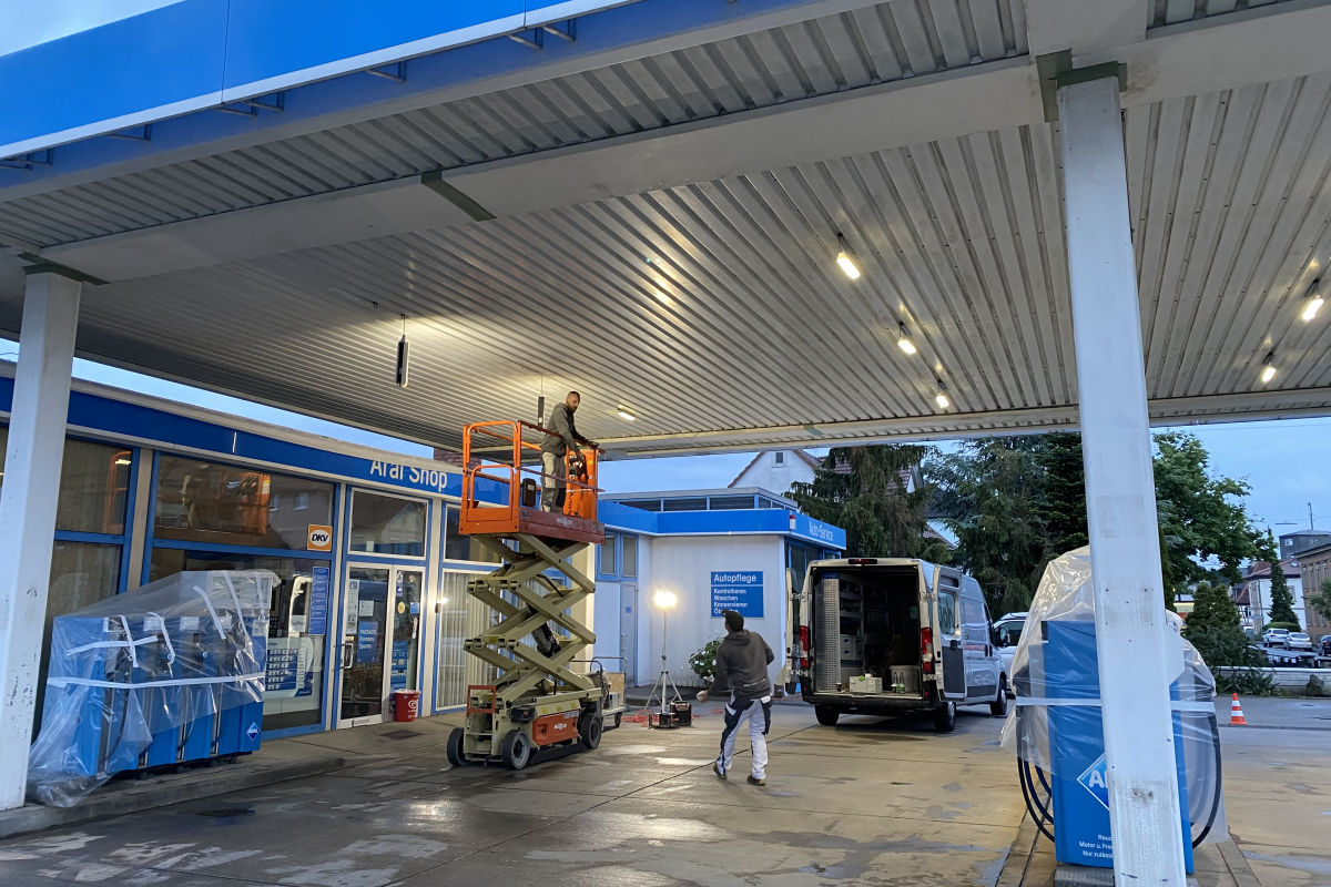Modernisierte Aral Tankstelle nach Sanierung durch John GmbH Lichtenfels
